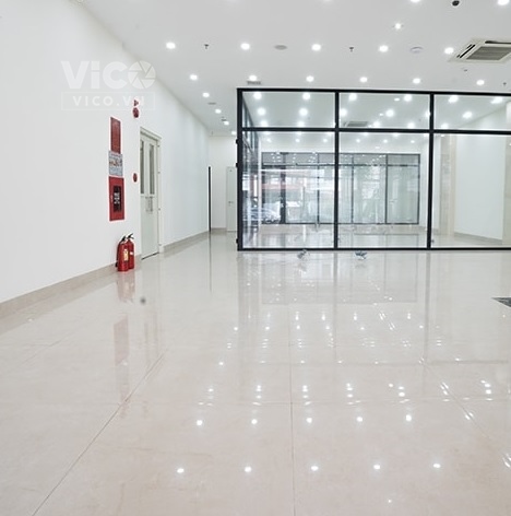 .Nhà Mặt Tiền Hoàng Diệu 240m2, ngang 8, 3 tầng, KD