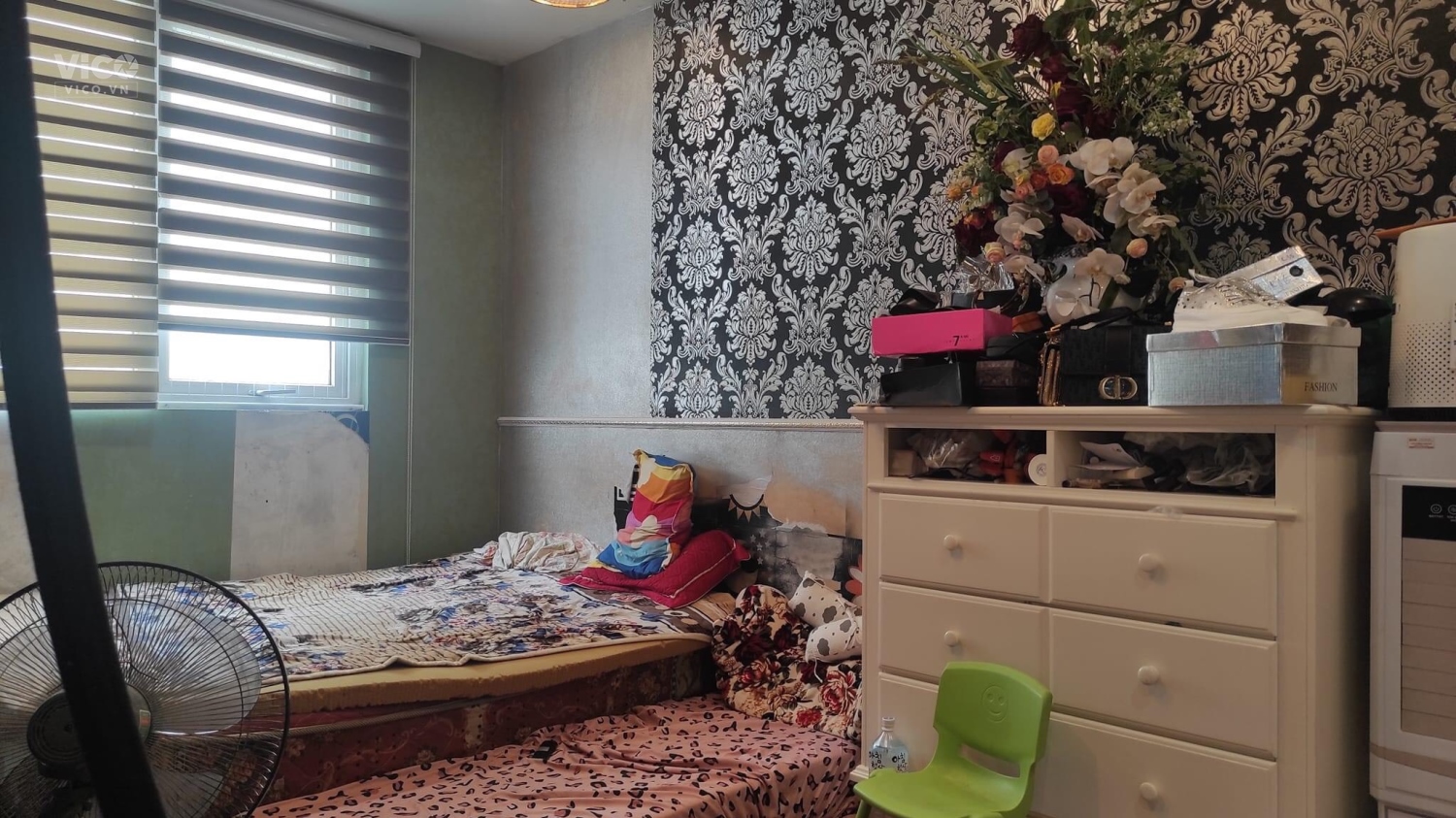 Cần bán căn chung cư EuroWindow Đông Anh, 82m2, 3 ngủ, 1 vệ sinh, căn góc, 2 thoáng, tặng toàn bộ