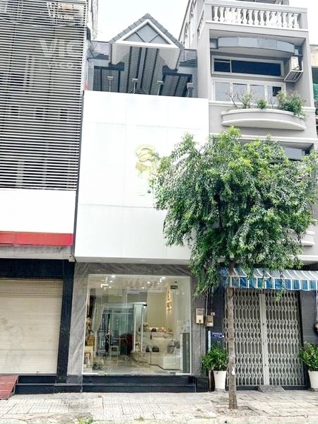 Nhà đẹp, vị trí đẹp cho thuê MT Trần Bình Trọng, Q5 giá 45tr