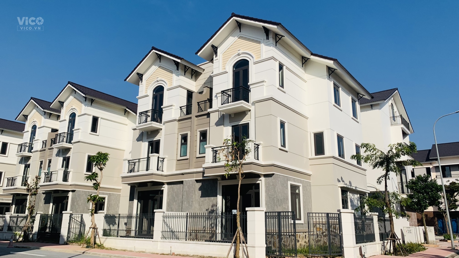 TRI ÂN NGÀY THẦY CÔ 20/11 DUY NHẤT CĂN SONG LẬP ĐẦY DINH DƯỠNG _ ĐTLH 0983904032