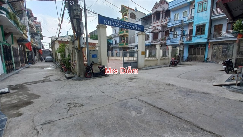 Nhỉnh 1.5 tỷ, Mrs Diễm bán 40m đất tổ 18 ngay sau bệnh viện Bắc Thăng Long, thị trấn