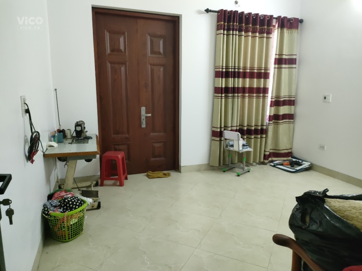 GIẢM GIÁ CHÀO 200 TR . NHÀ ĐẸP Ở NGAY DIỆN TÍCH 90 M MẶT TIỀN 6 M GIÁ 1.8 TỶ ĐƯỜNG 2 Ô TÔ TRÁNH