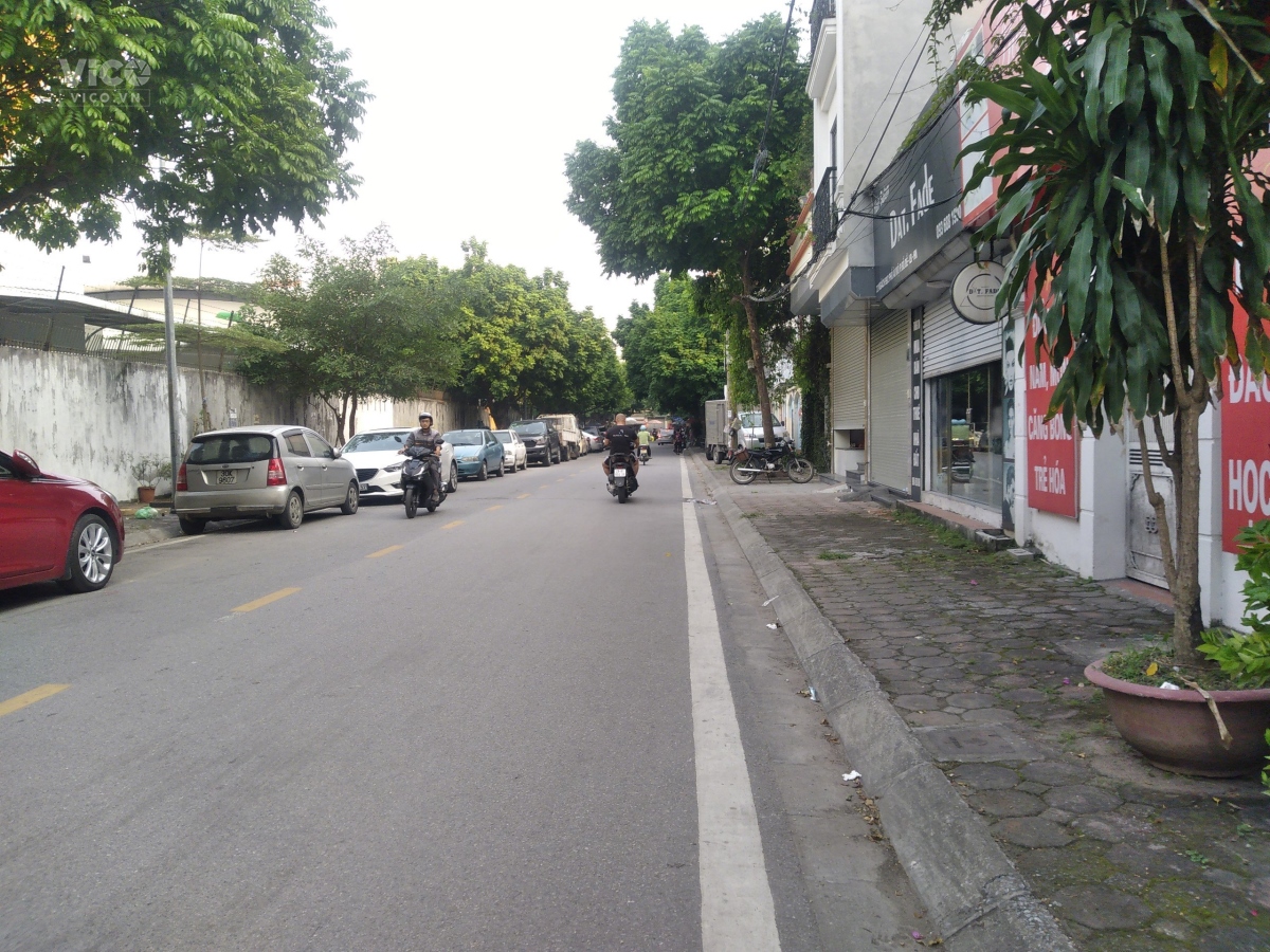 Bán đất Ngọc Thụy 60m MT 5m nhỉnh 2 tỷ xx182.11572.227