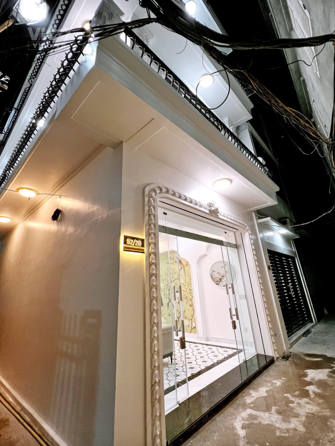 Bán nhà siêu đẹp phố Phạm Ngũ Lão 46m2 Đông Nam 3.5 tầng 4PN 3WC phong cách Indochine