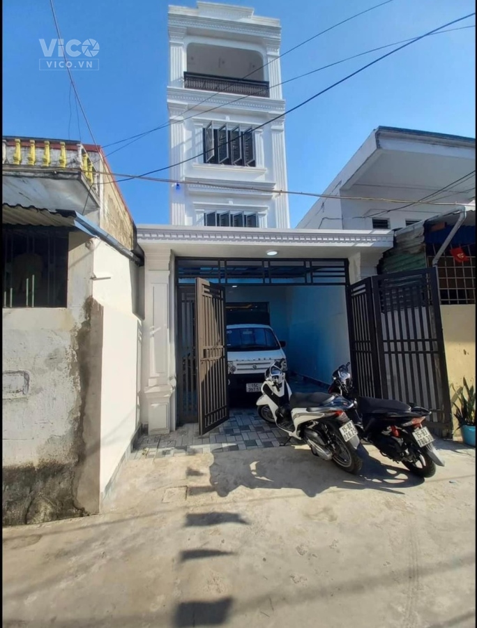 ĐÀ NẴNG NGÔ QUYỀNDIỆN TÍCH SIÊU RỘNG 130m Bán Nhà 4 tầng xây độc lập.Đường Vạn Mỹ, Ngô