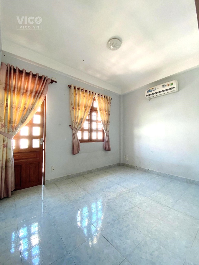 5 tỷ hơn nhà đẹp vừa ở vừa kinh doanh Lũy Bán Bích 62m2 Tân Phú 4 Tầng đúc BTCT,