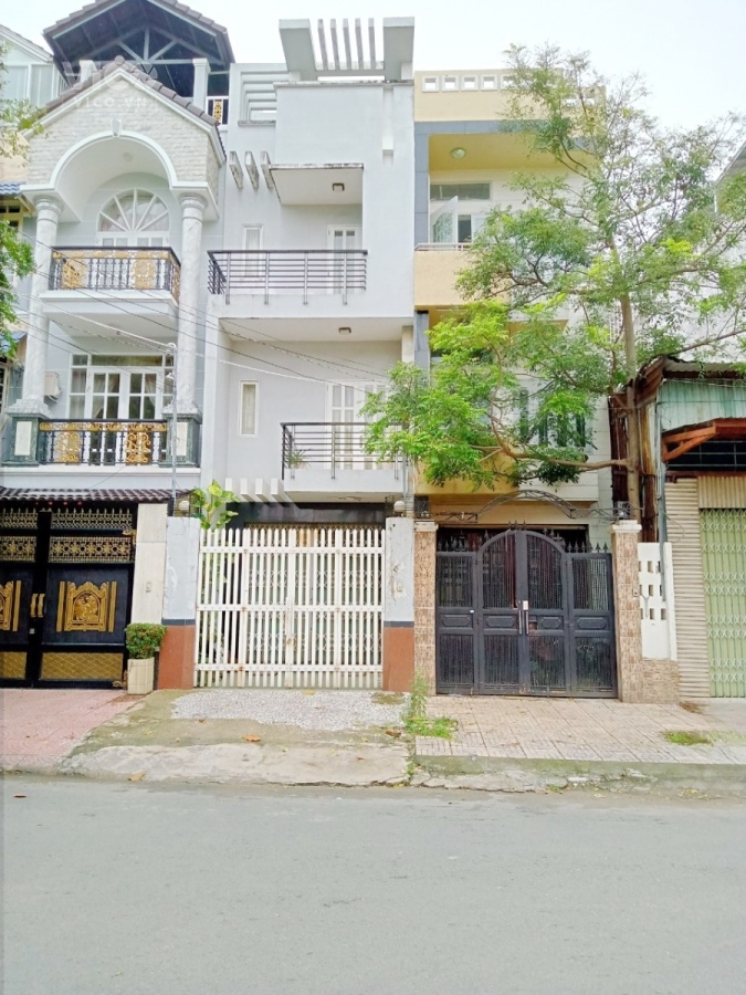 Cho thuê nhà nguyên căn đường Số 5 (KDC Chánh Hưng) P5Q8. Giá 14 tr/th