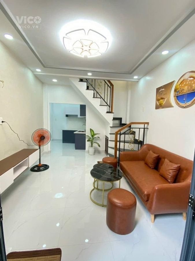 BÁM NHÀ ĐƯỜNG TÂN HÓA GIAO HỒNG BÀNG QUẬN 11. Ngay Cầu Vượt Cây Gõ Nhà Đẹp Vào Ở Ngay .