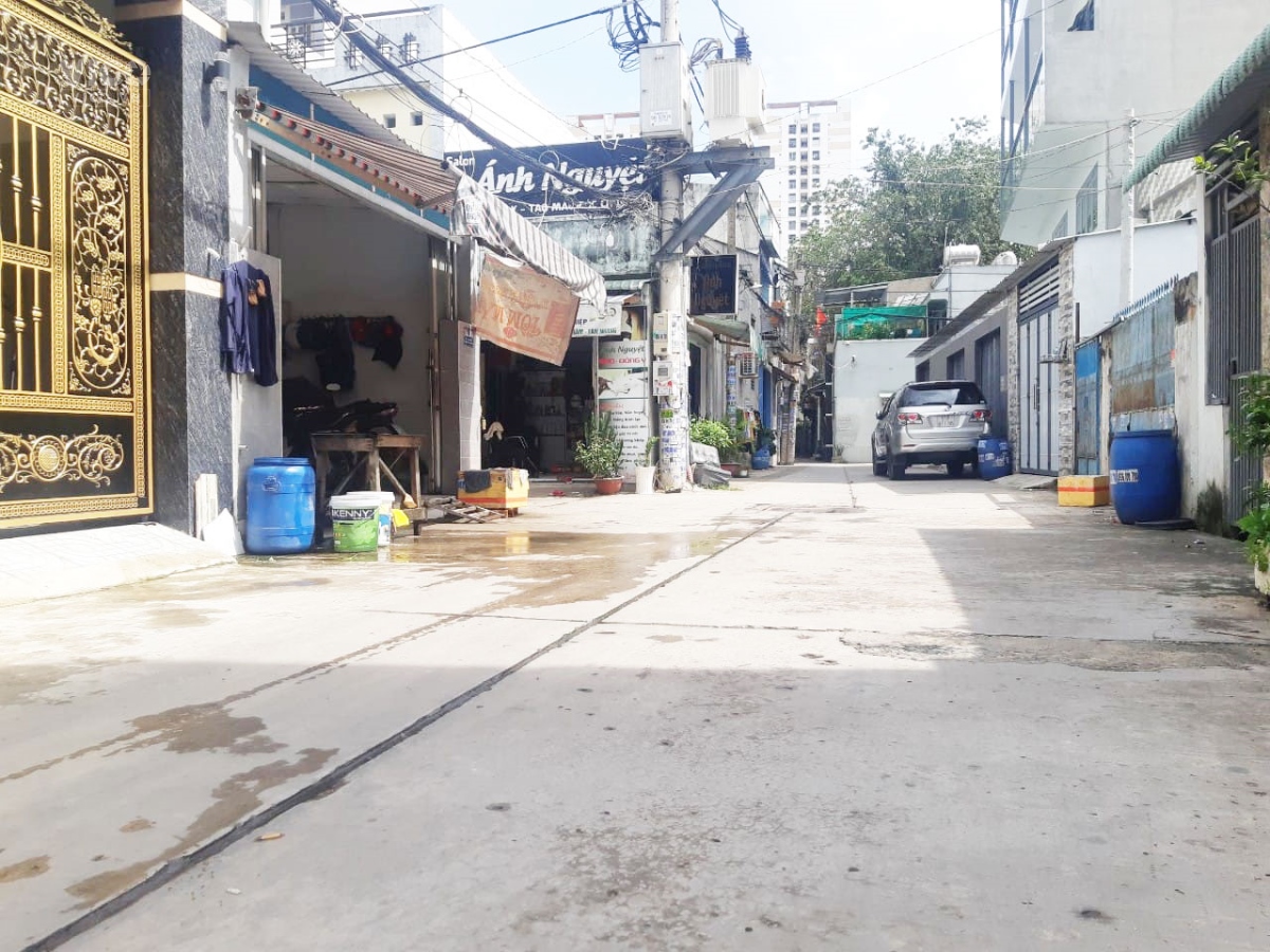 VỊ TRÍ ĐẸP NGAY CVPM QUANG TRUNG HXH 6M THÔNG DT.64M2, 4 TẦNG, 4 PN NHÀ MỚI ĐẸP Ở NGAY.