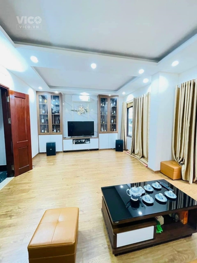 Bán Nhà Hẻm Rộng Hoàng Văn Thụ, Tân Bình Kèm Nội Thất DT65m2 Giá 4.5 Tỷ