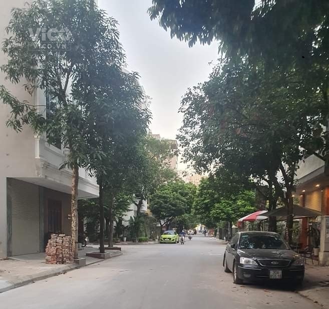 Bán đất phân lô gần chợ Mậu Lương, 60m2, mt5m, đường 12m, giá 5.7 tỷ