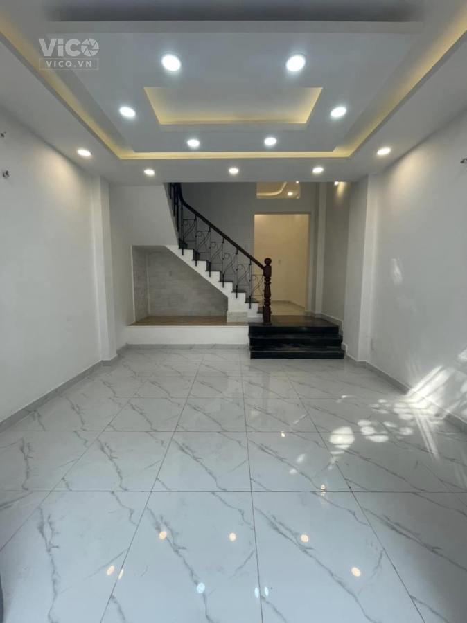 Nhà mới ở ngay 4 tầng Hẻm thông thoáng 44m2 Chỉ 7.6 tỷ