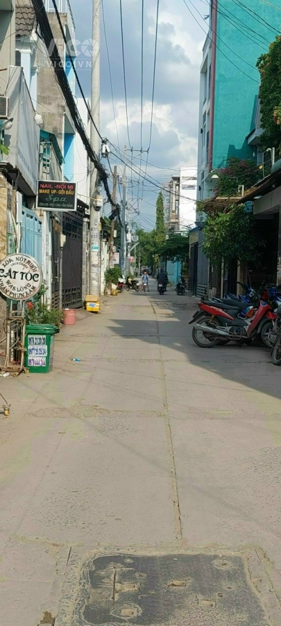 Nhà đẹp đường Hồ Văn Long 55m2 3Tầng chỉ 4.9Tỷ