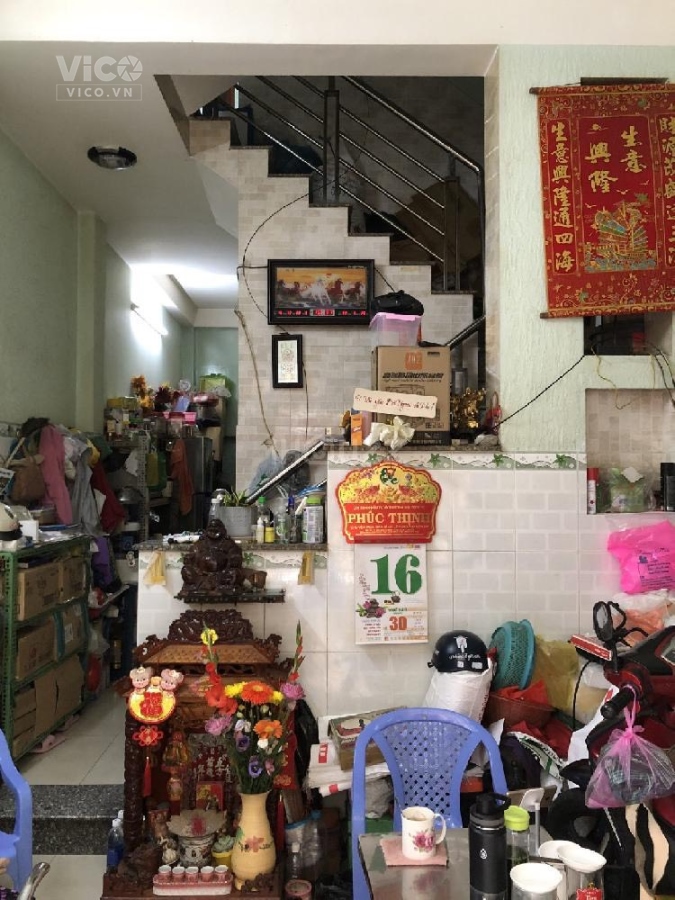 CHỦ KẸT TIỀN BÁN GẤP NHÀ 4 TẦNG HẺM XE HƠI NGUYỄN CHÍ THANH