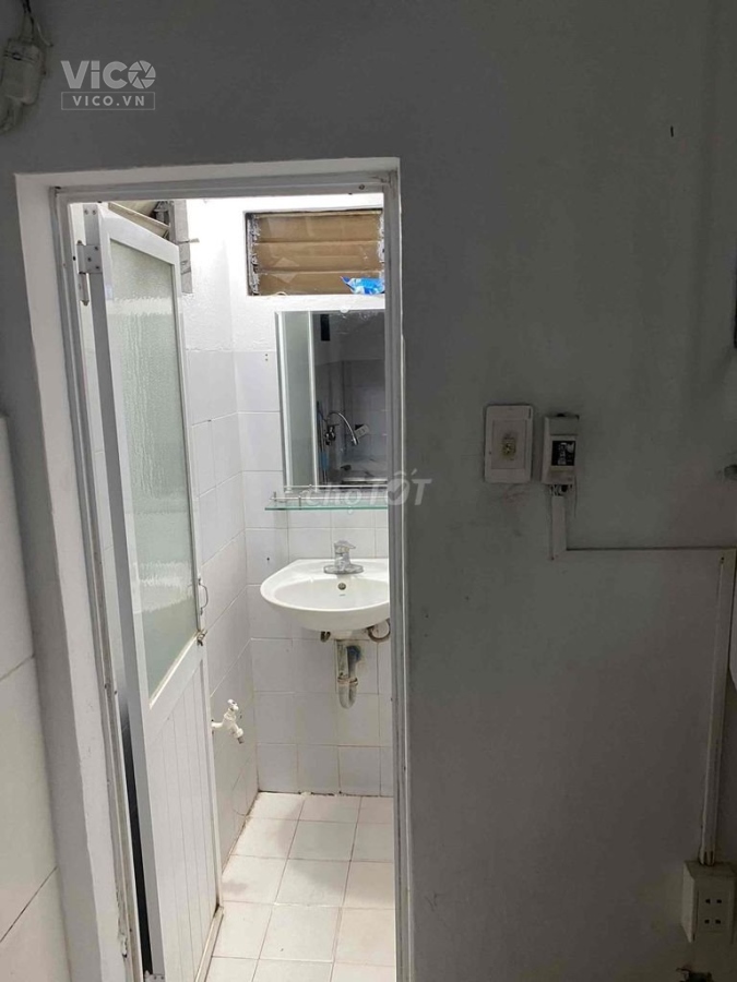 CHÍNH CHỦ CẦN CHO THUÊ CĂN NHÀ ĐỘC LẬP TẠI HOÀNG MAI, HÀ NỘI. Địa chỉ Số nhà 122 A, tổ 25