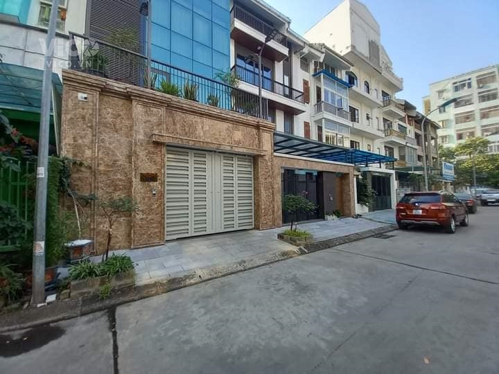 BÁN NHÀ LIỀN KỀ PHÚ THƯỢNG 120M 4 TẦNG MT 6M 23 TỶ NHÀ MỚI PHÂN LÔ VỈA HÈ OTO