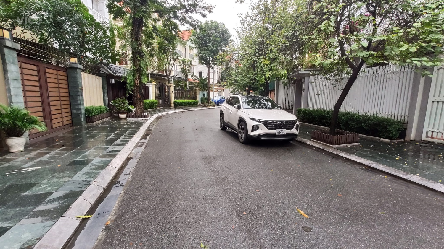 BÁN CĂN BIỆT THỰ THÔ, KHU ĐÔ THỊ VIỆT HƯNG, KHU VIP, Ở ĐẲNG CẤP.