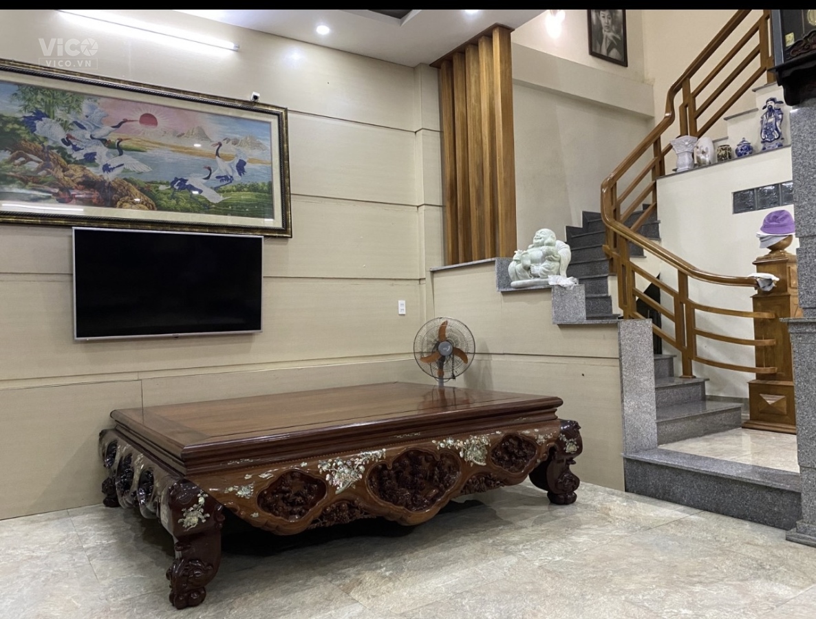 Vỡ nợ, bán gấp Biệt thự 2 mặt tiền 300m2 Chỉ 42 tỷ Đ. 2/9, Hải Châu