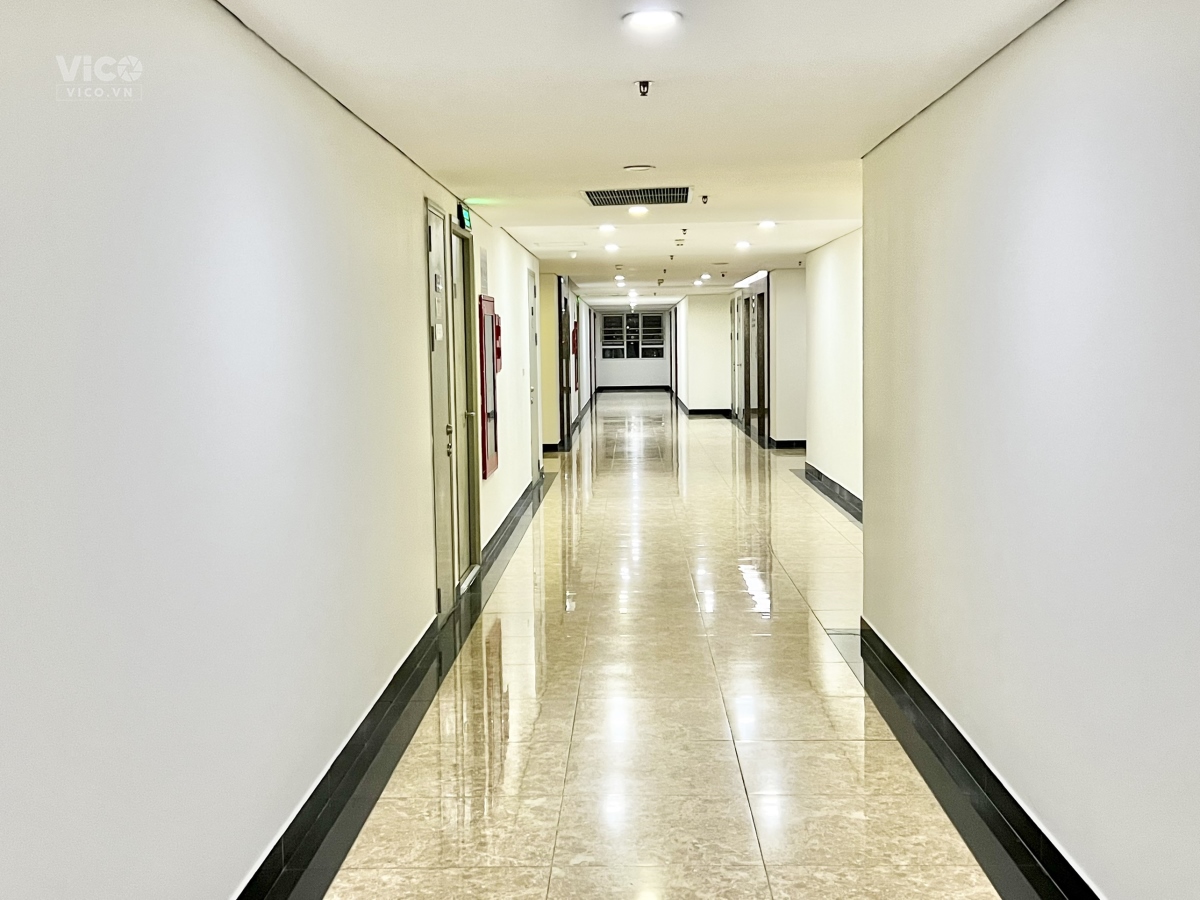 Bán Căn góc Victoria văn phú 116m2, 3 ngủ, hướng ĐN,ô tô, full nội thất.