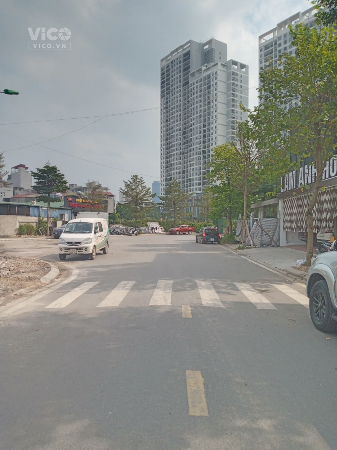 HótChính chủ bán lô đất gần Ngoại Giao Đoàn ngõ 75 Xuân Đỉnh, oto con vào nhà, 76m2, MT 4.25m