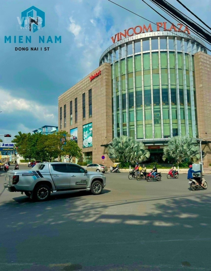 cho thuê góc 3 mặt tiền trung tâm tp biên hòa ngang 10m giá hot