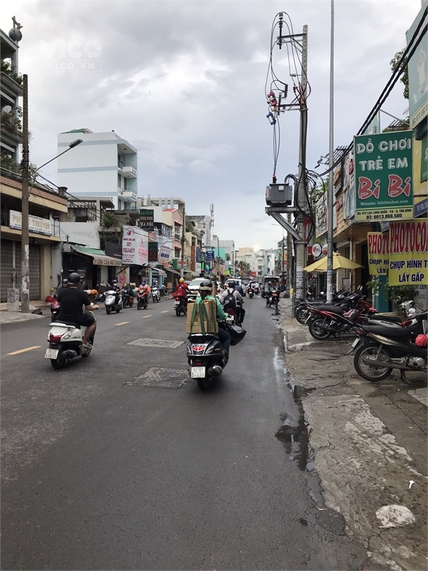 BÁN NHÀ LẠC LONG QUÂN, TÂN BÌNH, 35M2, HẺM XH NỞ HẬU, NHỈNH 4 TỶ