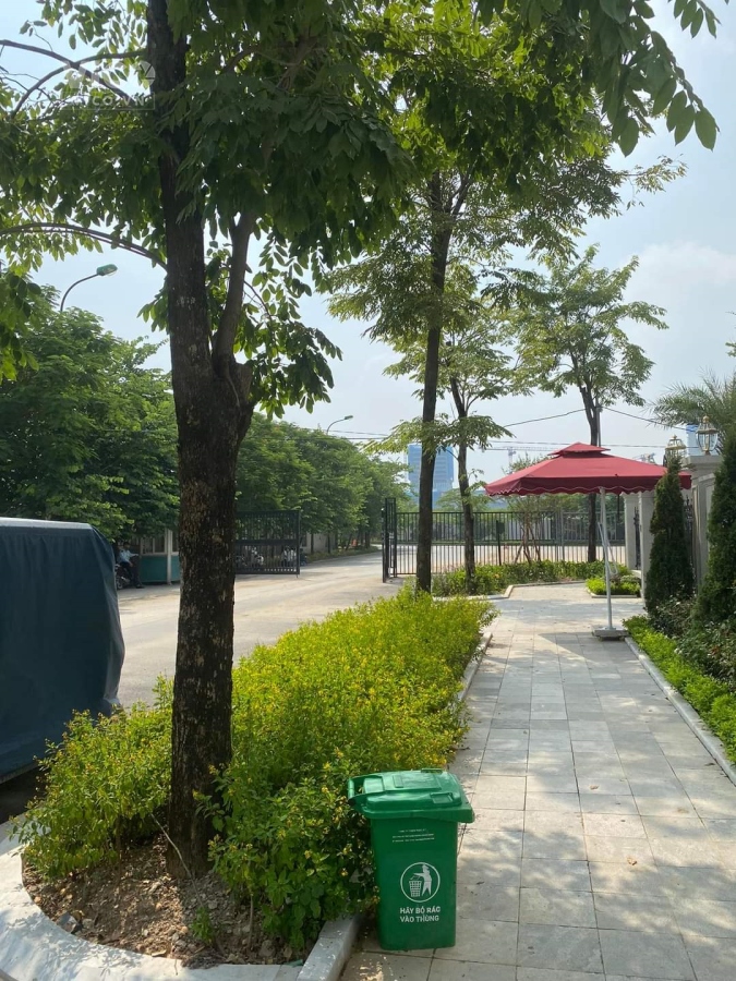 90 m2 5 tầng Thang máy Nhà Đẹp Chỉ việc ở VỊ trí đắc địa KĐT VĂN PHÚ Kinh doanh CHẤT