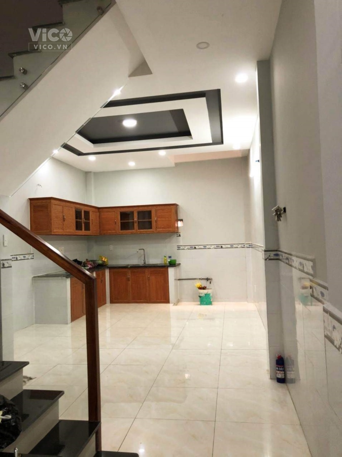 Bình Tân Chiến Lược 1 em chân dài không tưởng 76m2,4 tầng giá chỉ 5 tỷ x