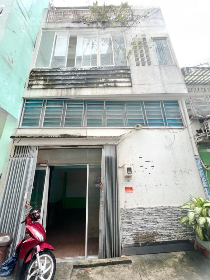 Nhà vị trí đẹp 4 tầng hẻm xe tải sát đường Âu Dương Lân P3Q8