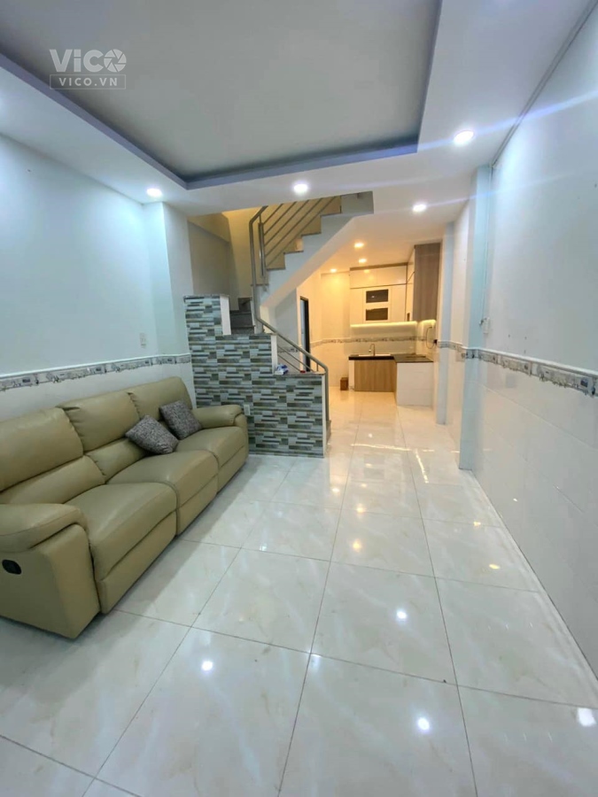 Nhà 2 tầng vào ở ngay Hẻm 3m thông 38m2 Chỉ 5.79 tỷ