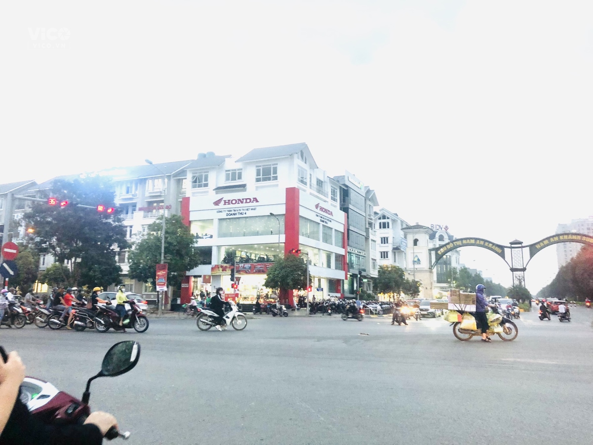 Bán biệt thự lô gócmặt phố tại cổng KĐT Nam An Khánh300m2100 tỷ7 tầng thang máymặt tiền 35m