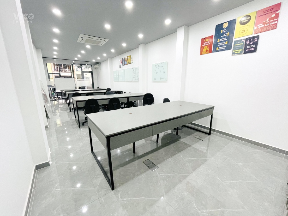 Tòa nhà VP mới 100% Mặt tiền Khánh Hội P5 Q4 7 tầng giá 110tr