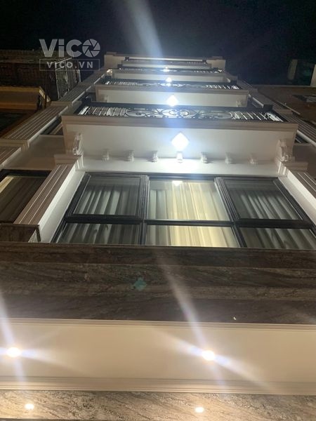 Bán Nhà Vui WORLD CUP phân lô Gara thang máy nhà đẹp ở ngay