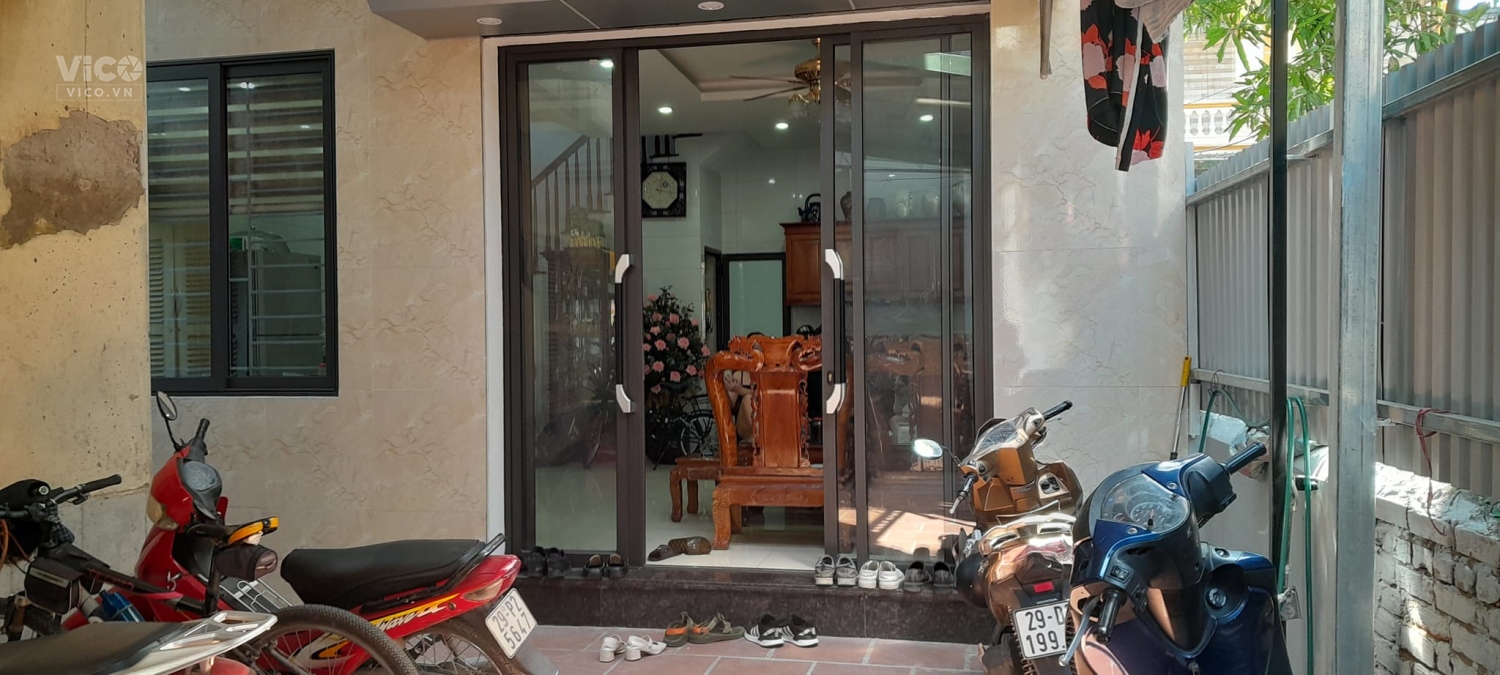 Bán GẤP nhà Hồng Tiến, Bồ Đề, Thoáng xung quanh, Đủ Nội thất, Nhà DÂN XÂY 52m2 x 5 tầng..