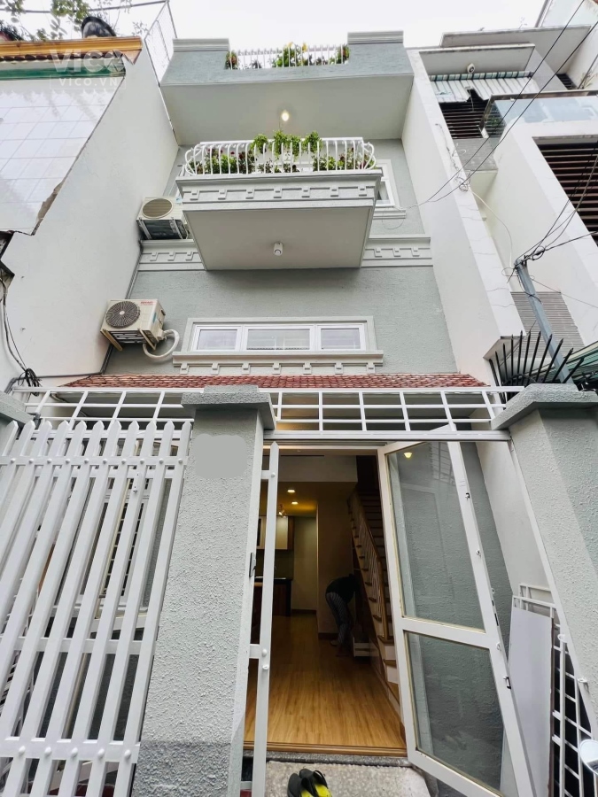 NHÀ ĐẸP SỔ ĐẸP DÂN TRÍ OK GIÁ TỐT HOÀNG HOA THÁM VUÔNG A4 4 TẦNG CHỈ 5.38 TỶ