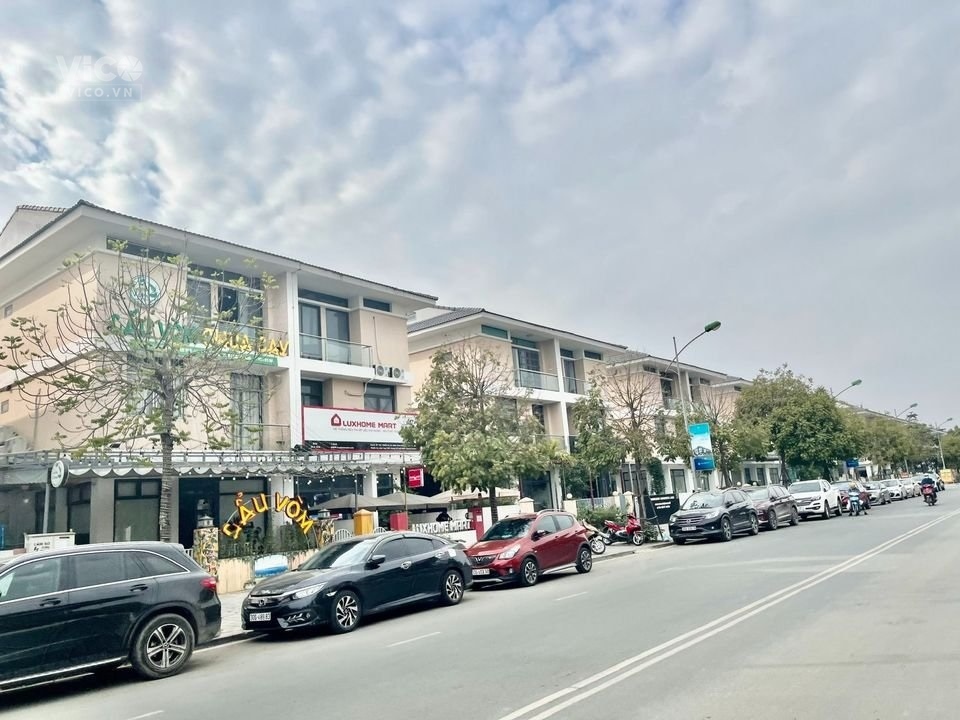 Bán biệt thự Dương Nội, Hà Đông, 378m2x4T, mt18m, hàng víp nhỉnh 50 tỷ