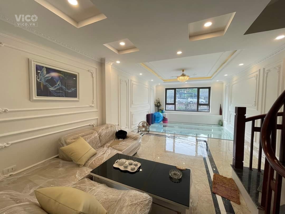 BÁN NHÀ BÁT KHỐI, LONG BIÊN, 60M25T, GIÁ 4,5 TỶ, Ô TÔ ĐỖ CỬA NHÀ MỚI TINH