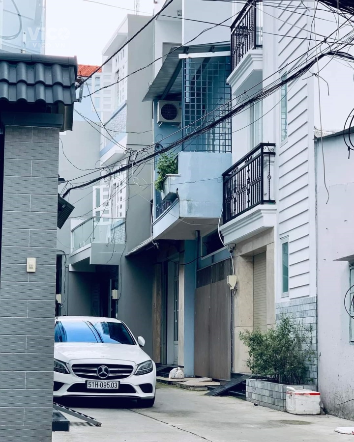 NHÀ ĐẸP HXH TÂN BÌNH 42M2 CHỈ 4.XXX TỶ.