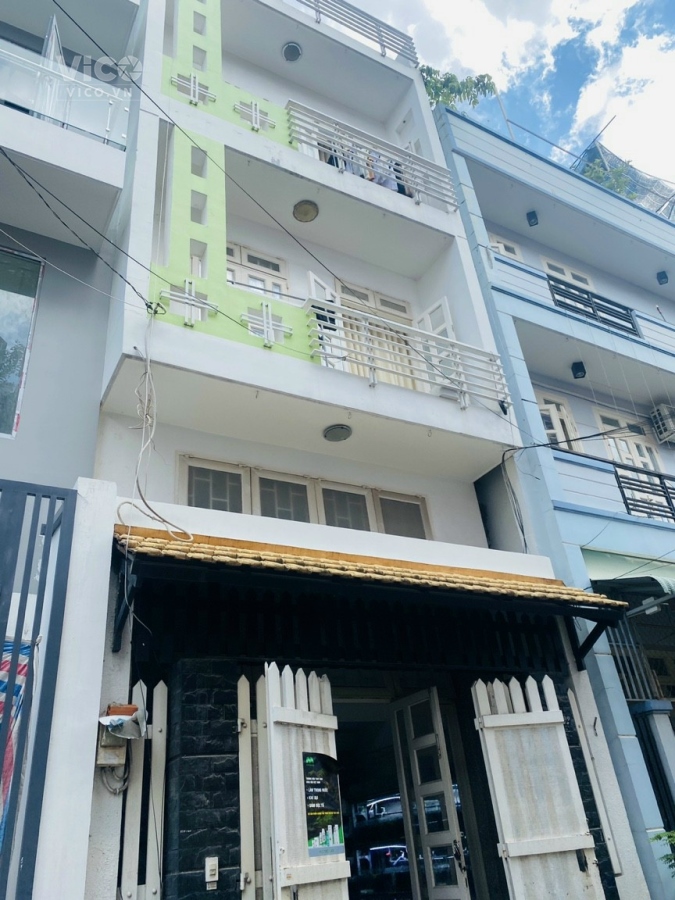 Bán nhà hẻm XE HƠI quay đầu Nguyễn Văn Lượng Q.Gò Vấp 5x10m 4 tầng 5.6 tỷ