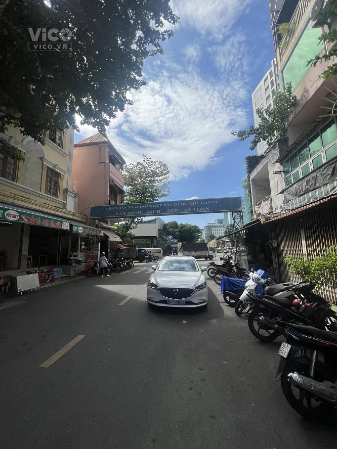 SIÊU PHẨM MẶT TIỀN SAO MAI, THÔNG CÁCH MẠNG THÁNG TÁM VÀ BÀNH VĂN TRÂN.