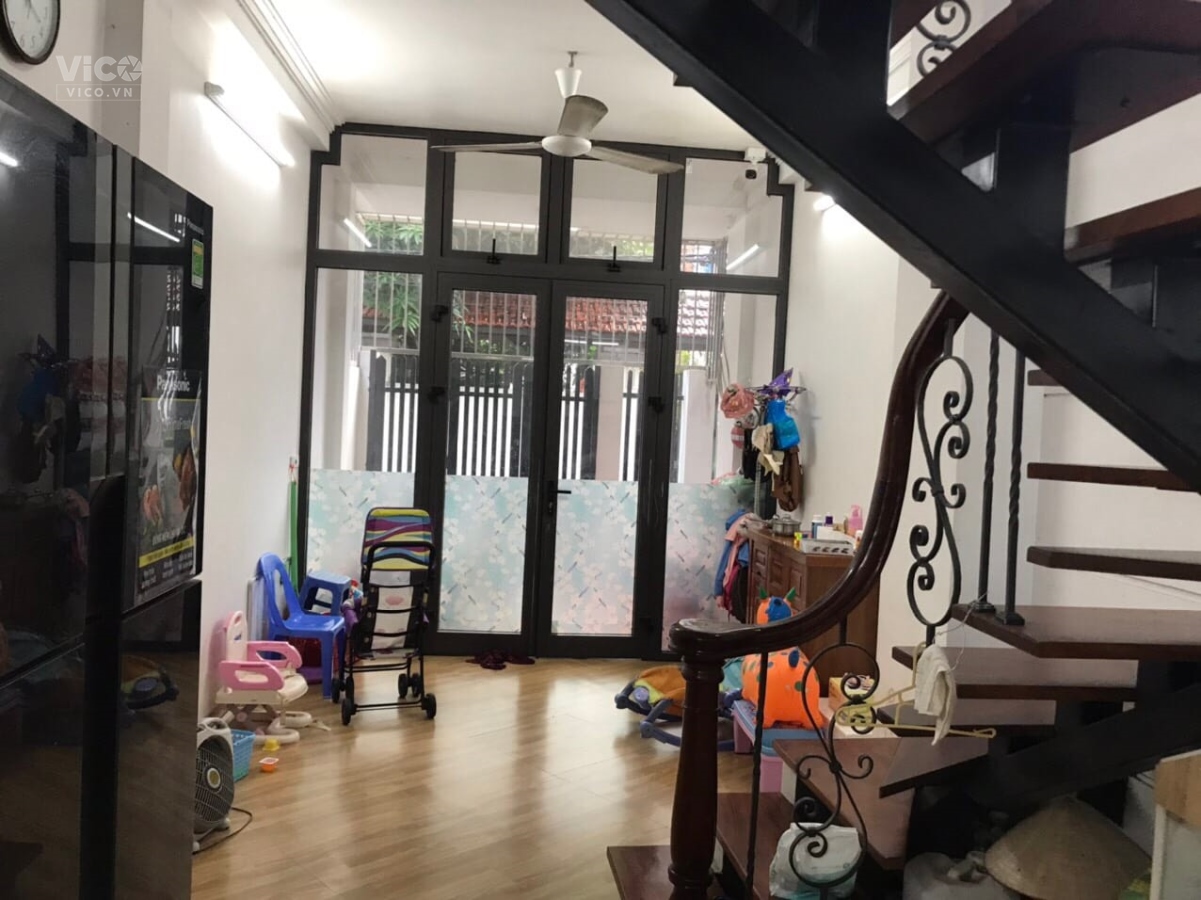 Bán nhà phố Phúc Lợi ngõ ô tô 7 chỗ, 2 thoáng, diện tích 40m2, giá chỉ 3.75 tỷ