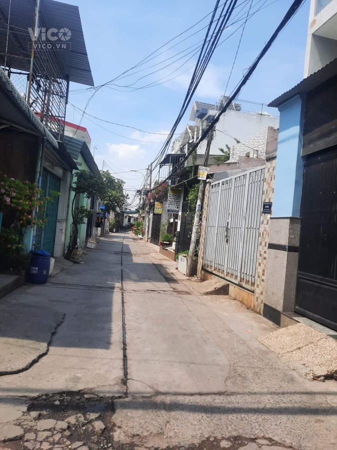 NHÀ 60M2 MẶT TIỀN KINH DOANH Chỉ 3 tỷ XXX. Xây dựng 1 trệt 1 lầu kiên cố