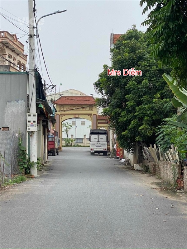 Nhỉnh 1 tỷ, cần bán 46m đất có nhà cấp 4 ở ngay tại Khê Nữ, Nguyên Khê, Đông Anh