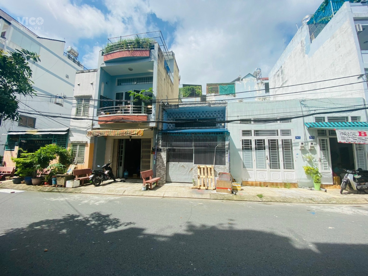 Khu nội bộ hẻm nhựa 10m có lề Nguyễn Cửu Đàm, P. Tân Sơn Nhì 4x15.5m cấp 4 có lửng