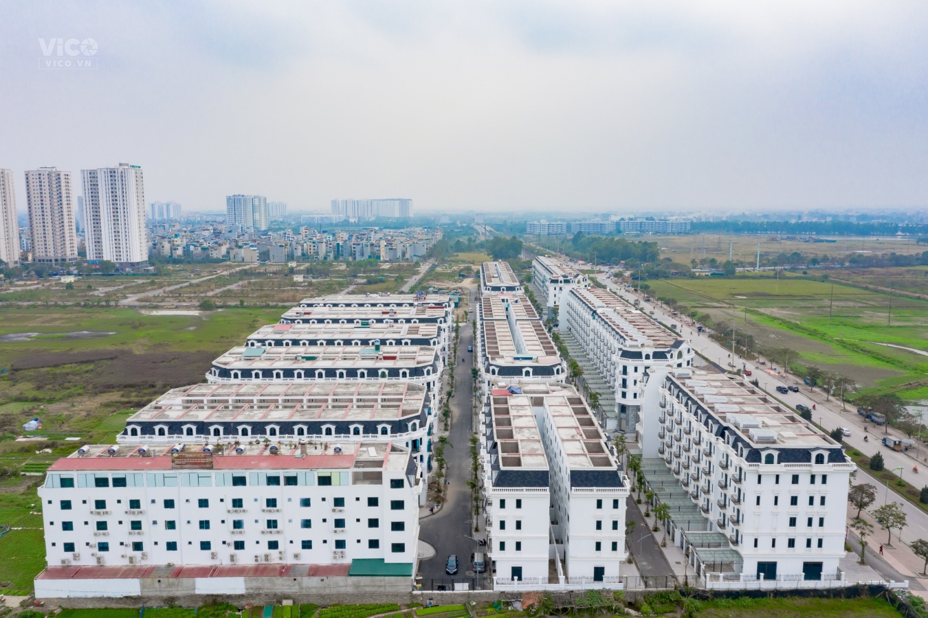 Bán gấp căn CTT102 124,3m2 hai mặt tiền Kiến Hưng Luxury, nhận nhà ngay