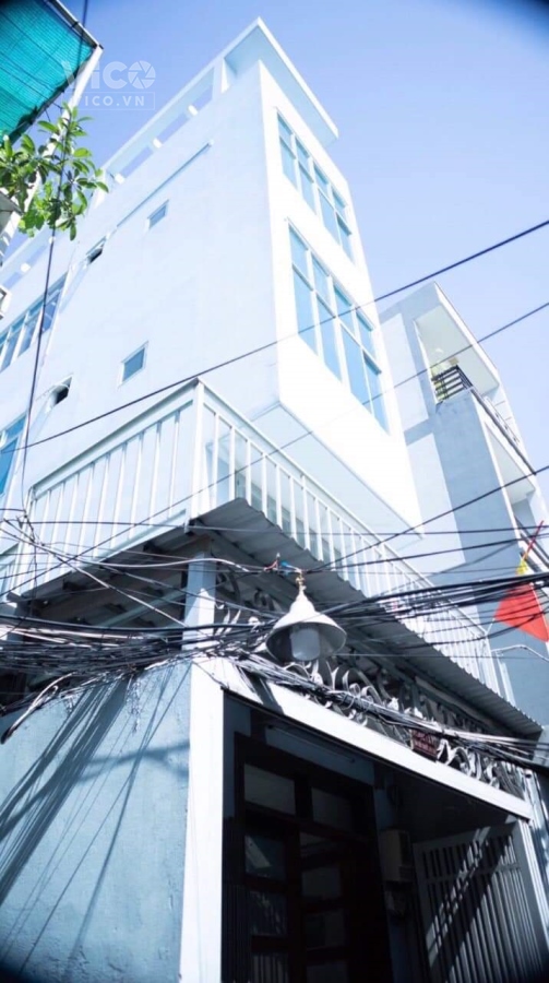 Bán căn hộ dịch vụ cao cấp Ngang 4.2 m Dt 162 m 5 tấm có 74 triệu m Tôn Thất Thuyết Q4