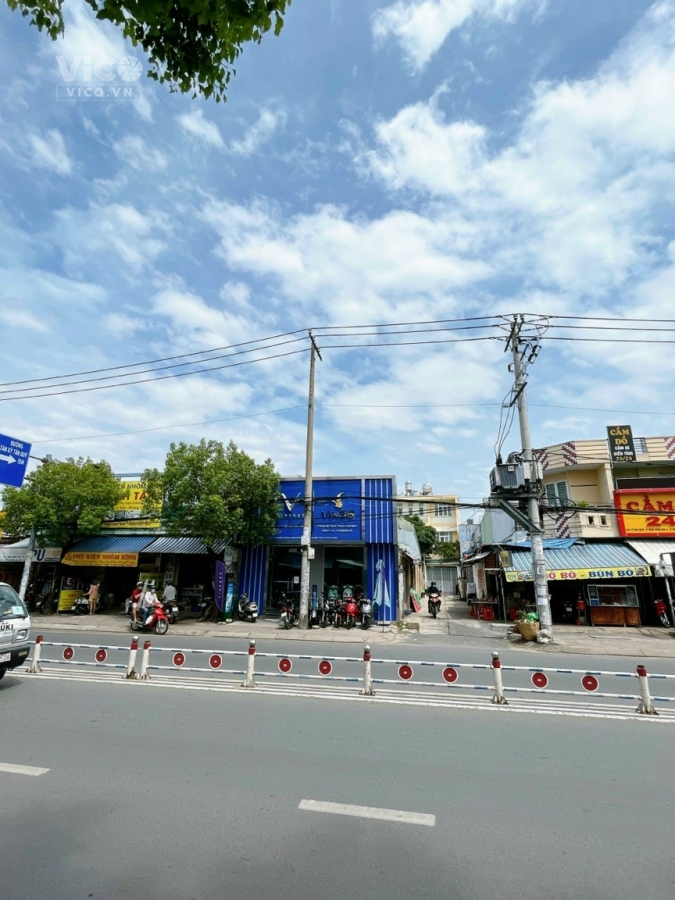 Bán đất mặt tiền Lê Văn Quới 4x12.6m gía 9.2 tỷ.Gần ngã ba Mã Lò Lê Văn Quới