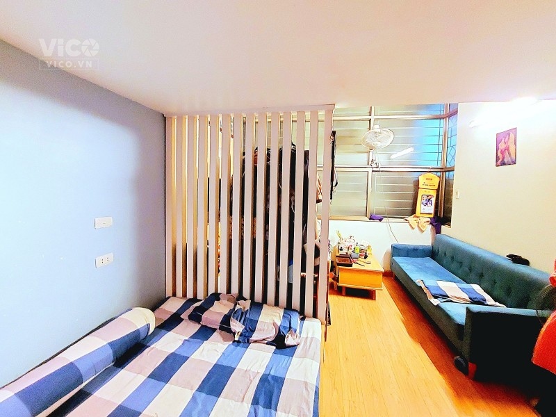 Nhiều người đang tìm!!! Bán nhà Hương Viên, Hai Bà Trưng, 25m2, nhỏ xinh, sổ riêng, gần hồ 2.35