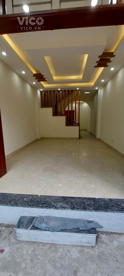 Cần Bán Nhà riêng rẻ Đông La, Hoài Đức 48m 4 tầng, Ô tô, chỉ 2,x tỷ