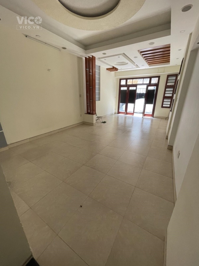 Bán Gấp 2 Mặt Tiền Núi Thành C4 Hải Châu 73M2 giá chỉ 2tỷ9 0935808739